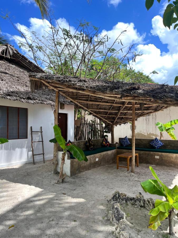 Karanga Bungalows Michamvi Rom bilde