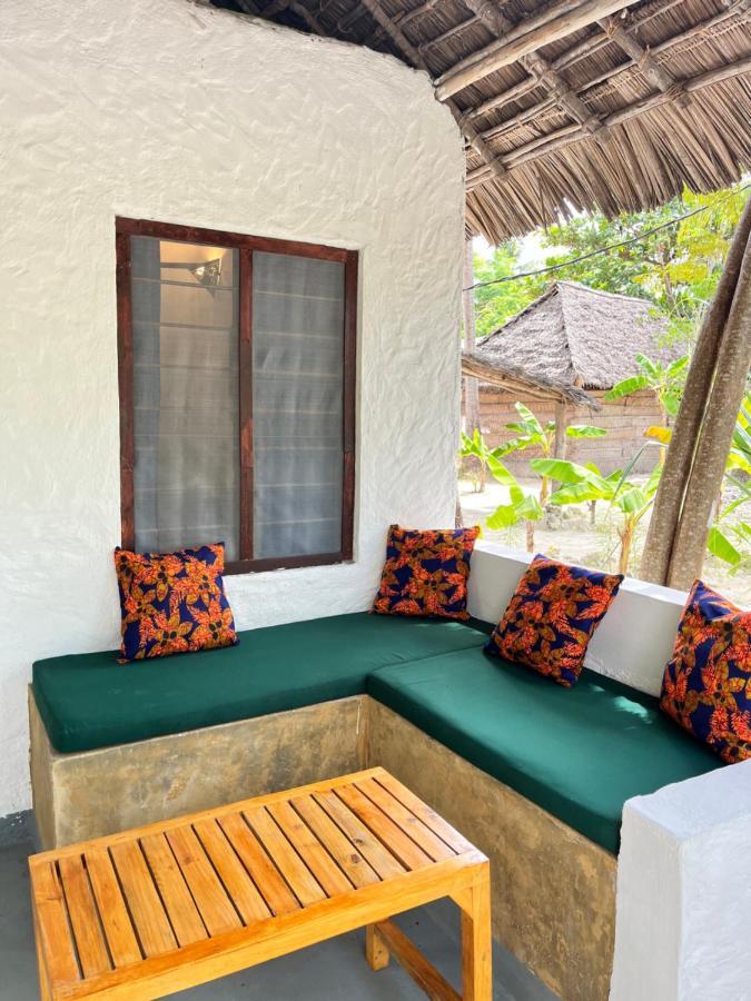 Karanga Bungalows Michamvi Rom bilde